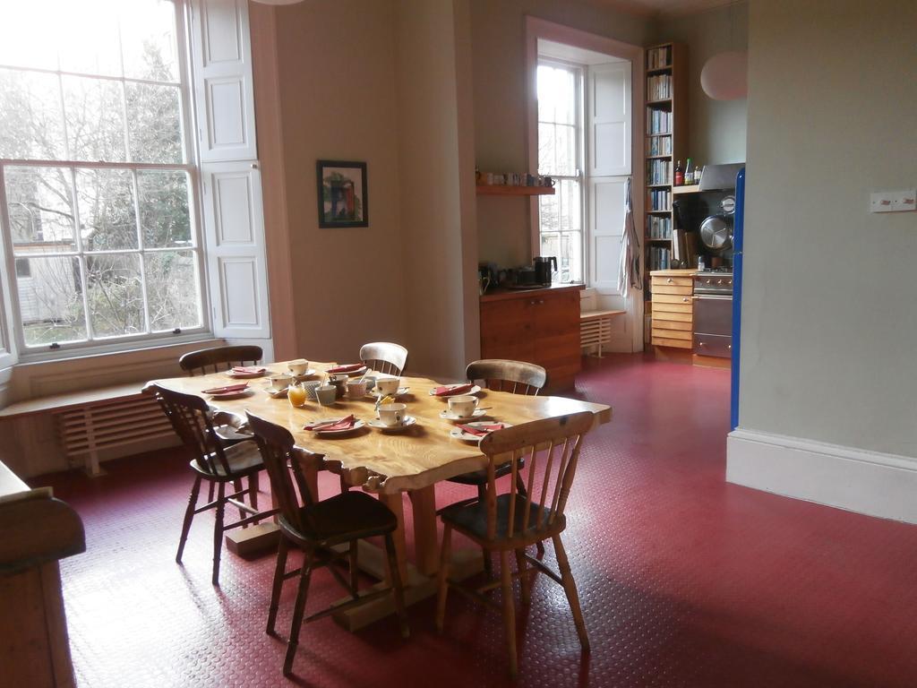 Winter Cherry Bed & Breakfast Edinburgh Bagian luar foto