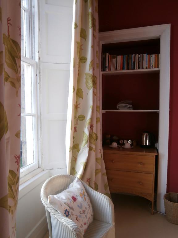Winter Cherry Bed & Breakfast Edinburgh Ruang foto
